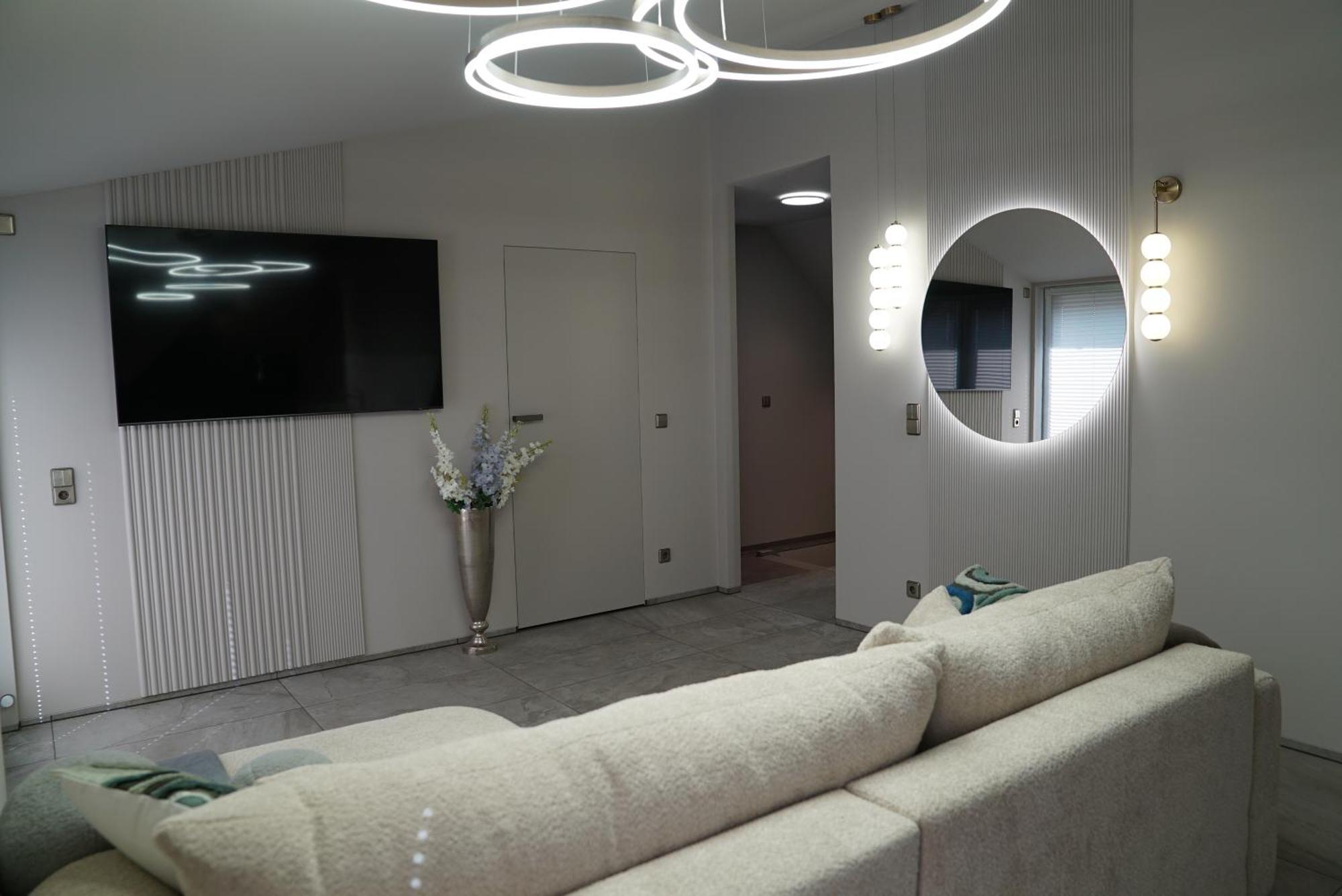 Kleine Studio-wohnung, Kontaktloser Check-in *