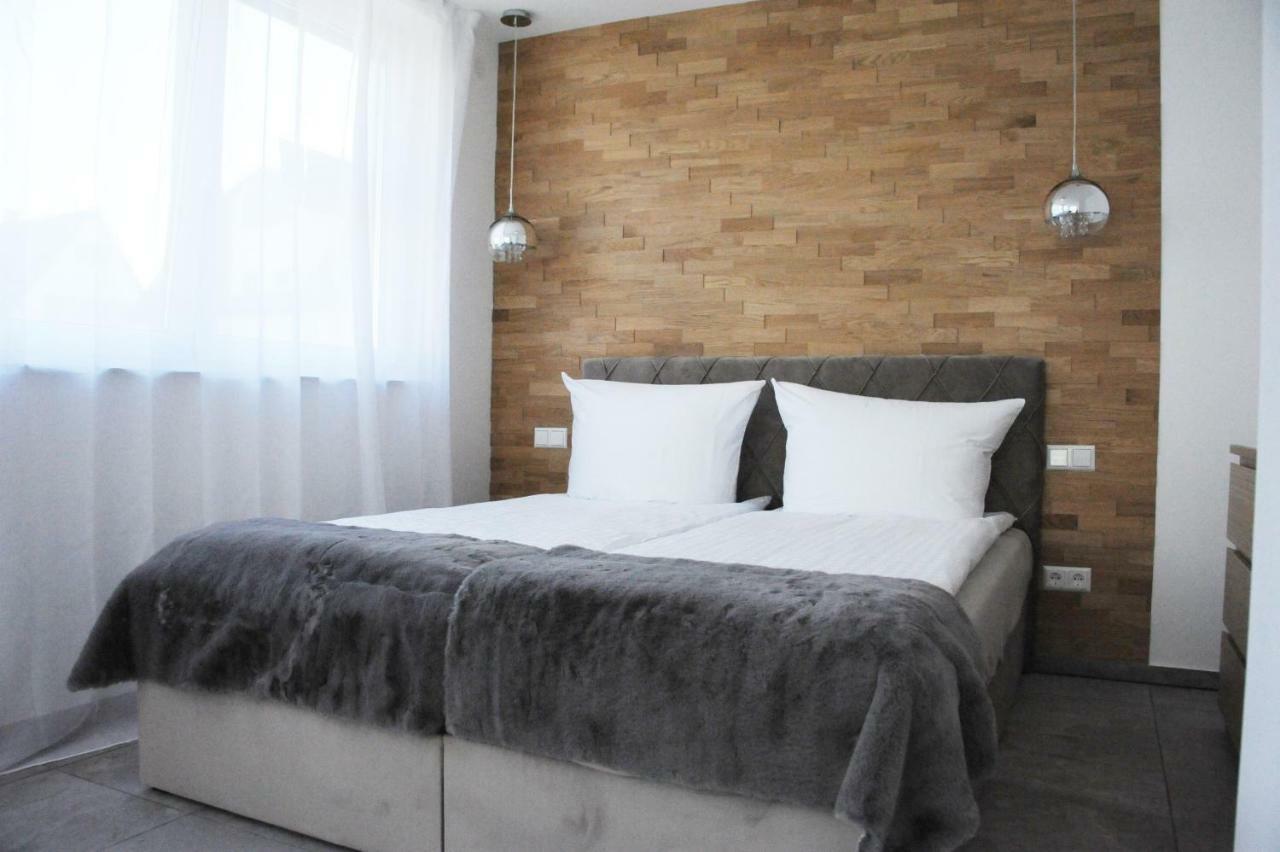 Apartment Kleine Studio-wohnung, Kontaktloser Check-in Meckenbeuren